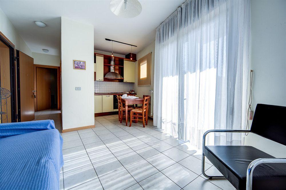 Le Corniole Aparthotel 3*
